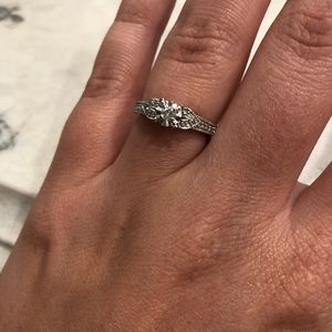 White gold diamond ring